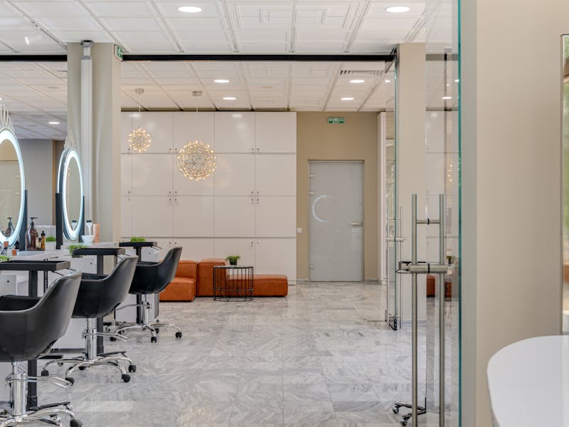 **  Kako Stvoriti Funkcionalan i Estetski Privlačan Prostor** - Fourth Image