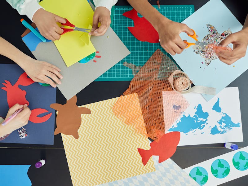 ** Kreativne Uradi Sam Ideje za Oslobađanje Mašte: Dekoracija, Umetnost i Porodične Aktivnosti** - Fourth Image