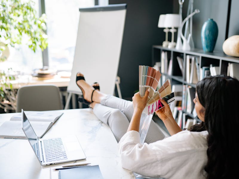 ** 10 Inspirativnih Projekata za Oslobađanje Mašte i Uređenje Doma** - Second Image