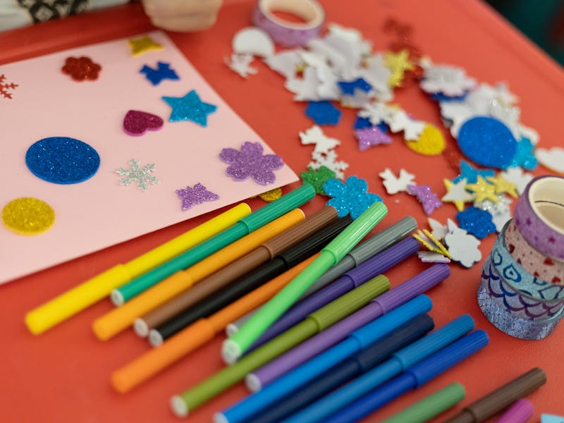 **Unikatni DIY Projekti: Kreativne Ideje za Ručne Radove i Inspiraciju za Svaki Dom** - Fourth Image
