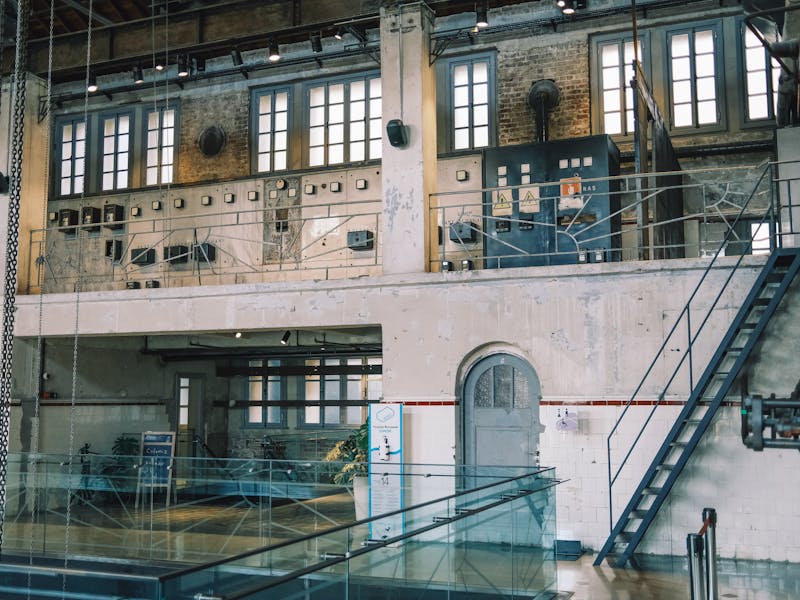 **Industrijsko Uređenje Doma: Savjeti za Stvaranje Savremenog i Vintage Prostora** - Fourth Image
