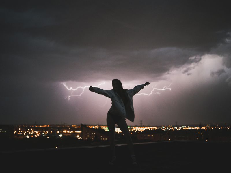 ** 9 Ključnih Koraka za Povećanje Energije i Raspoloženja** - Fourth Image