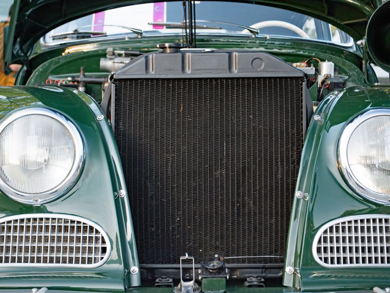 Temperatura motora raste u vožnji? Ne otvarajte čep dok je motor vruć - Second Image